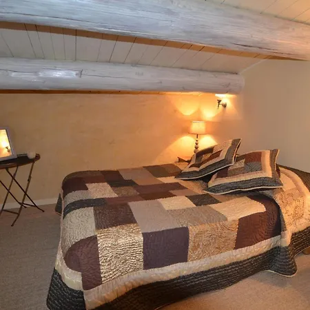 Les Maisons De Chante Oiseau Guest house 3*