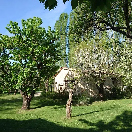 Les Maisons De Chante Oiseau Guest house Sigonce